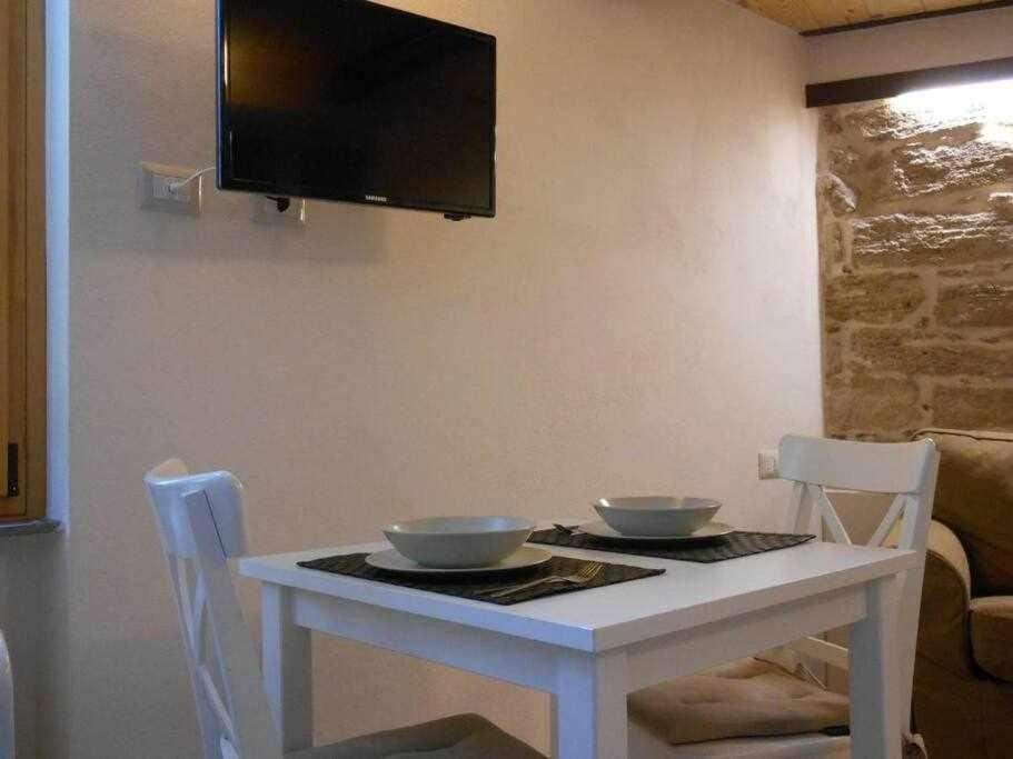 Suite Minerva 10 Steps From Piazza Civica アルゲーロ エクステリア 写真